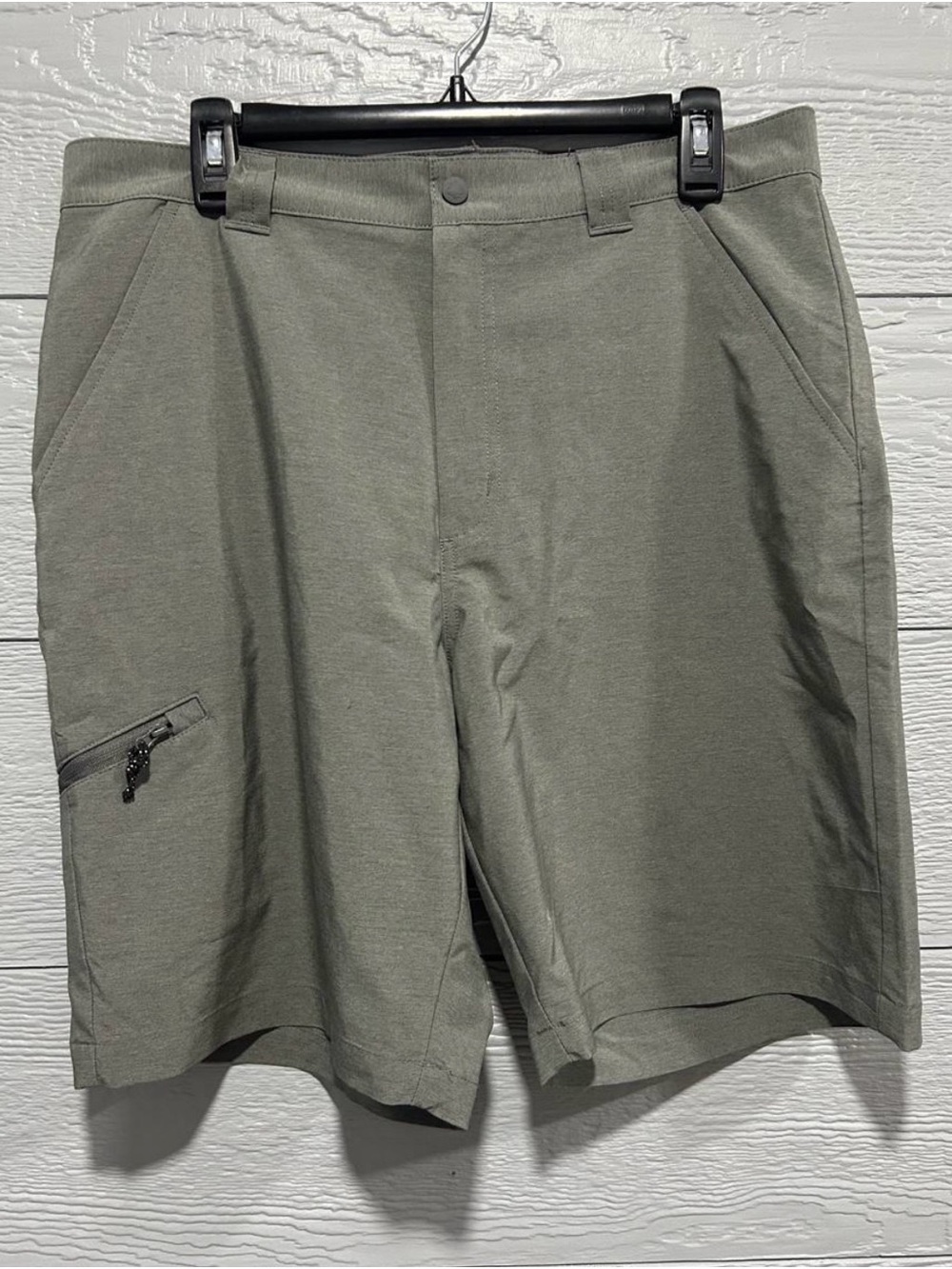 Men's Hybrid Performance Shorts in Olive with Zip Pocket